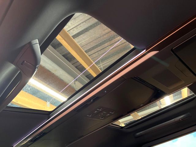 TOYOTA VELLFIRE  HYBRID 2026 Image 31