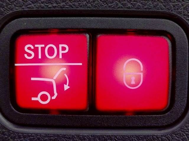 MERCEDES BENZ GLC CL 2023 Image 31