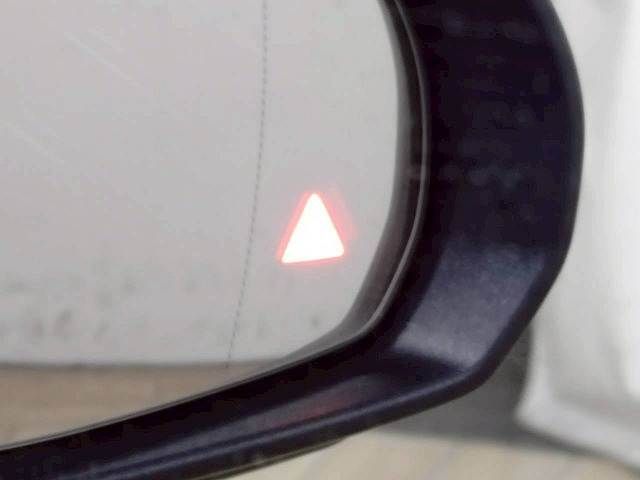 MERCEDES BENZ GLC CL 2023 Image 31