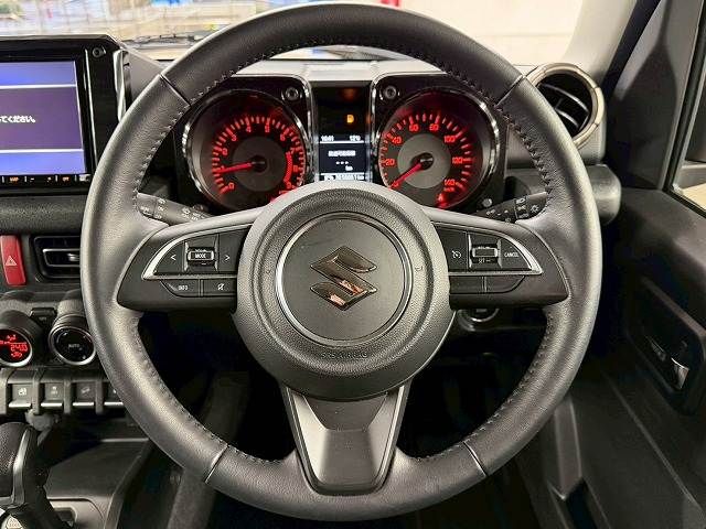 SUZUKI JIMNY 4WD 2019 Image 31