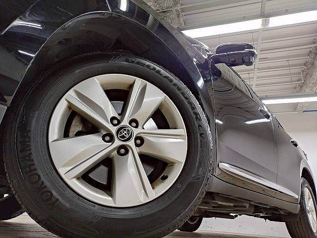 TOYOTA HARRIER 2WD 2017 Image 31