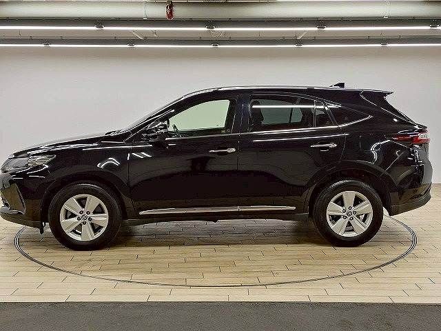 TOYOTA HARRIER 2WD 2017 Image 31