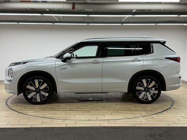MITSUBISHI OUTLANDER PHEV 2021 Image 31