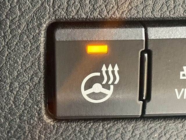 TOYOTA LEXUS NX300 2018 Image 31