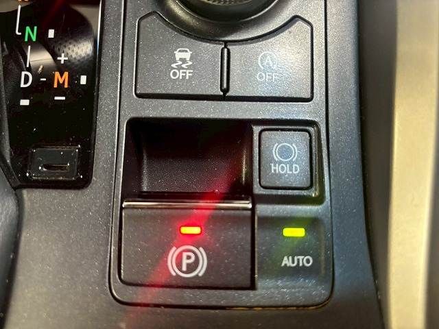 TOYOTA LEXUS NX300 2018 Image 31