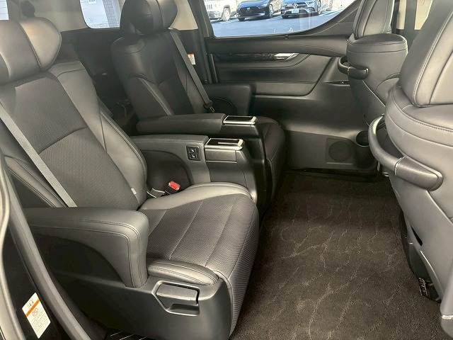 TOYOTA ALPHARD 2020 Image 31