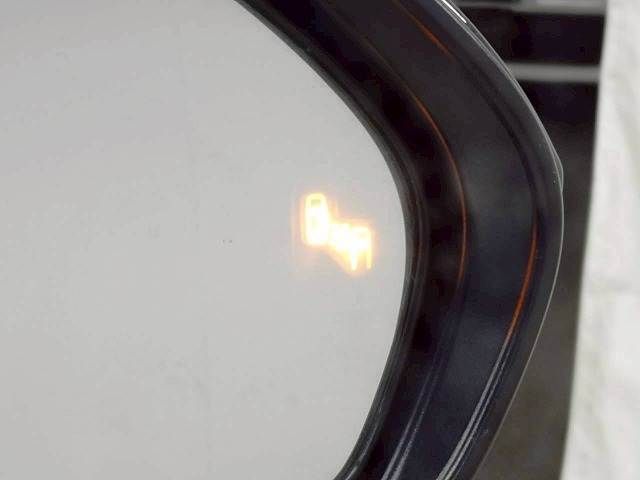 TOYOTA YARIS CROSS HYBRID 2025 Image 31