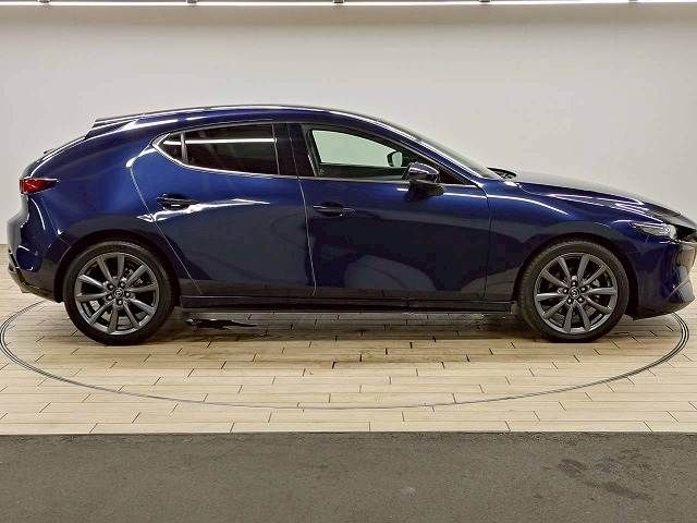 MAZDA 3 FASTBACK 2020 Image 31
