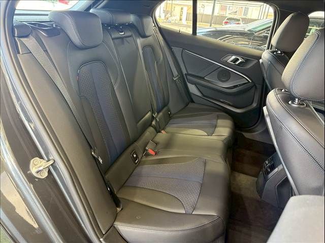 BMW 1SERIES 2020 Image 31