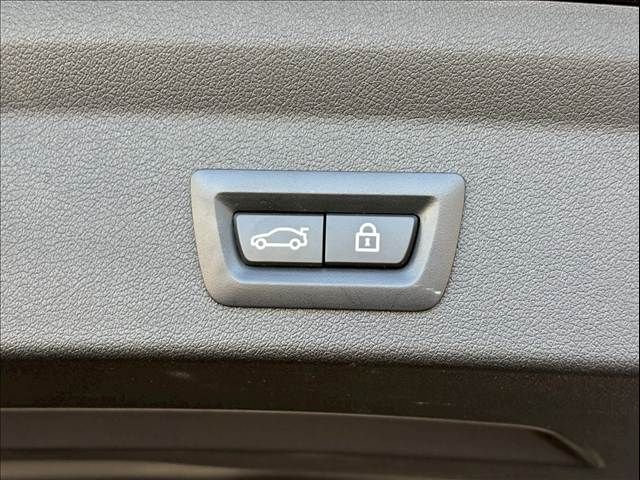 BMW 1SERIES 2020 Image 31