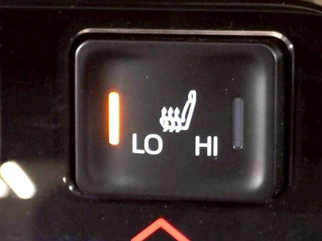 TOYOTA VOXY HYBRID 2023 Image 31