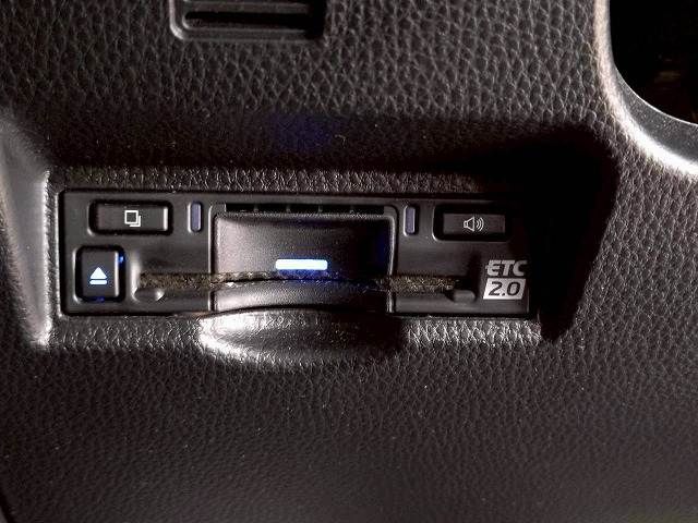 TOYOTA VOXY HYBRID 2023 Image 31