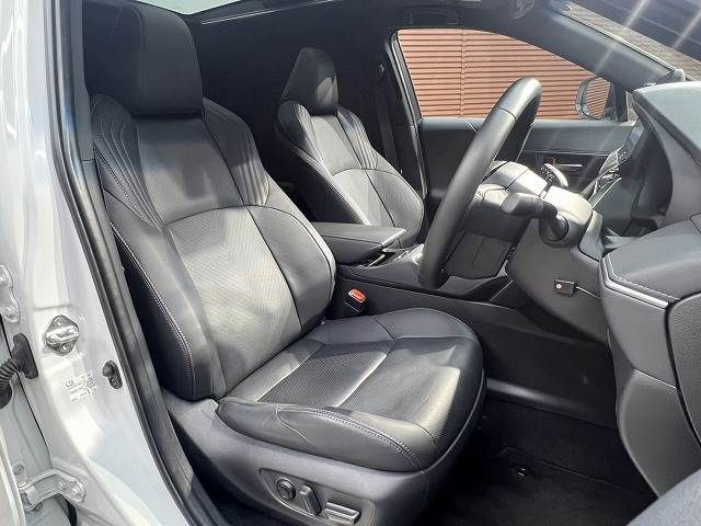 TOYOTA HARRIER HYBRID 2023 Image 31