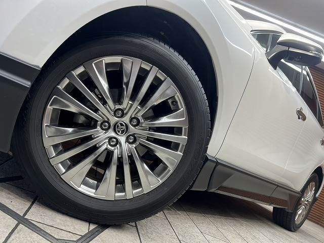 TOYOTA HARRIER HYBRID 2023 Image 31