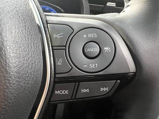 TOYOTA HARRIER HYBRID 2023 Image 31