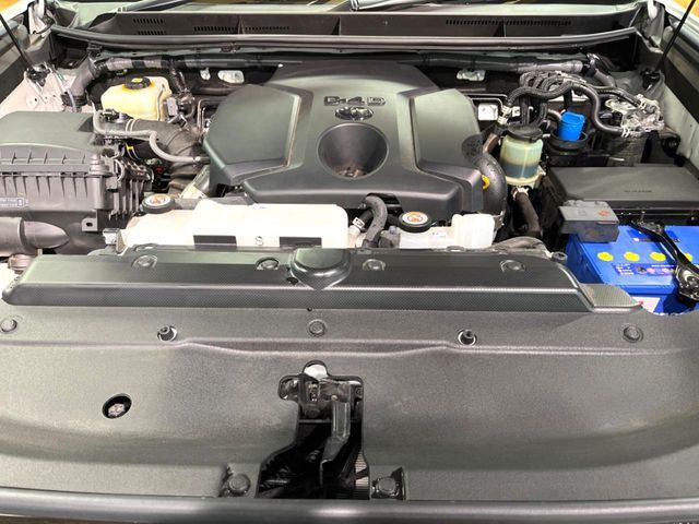 TOYOTA LANDCRUISER PRADO 2022 Image 31