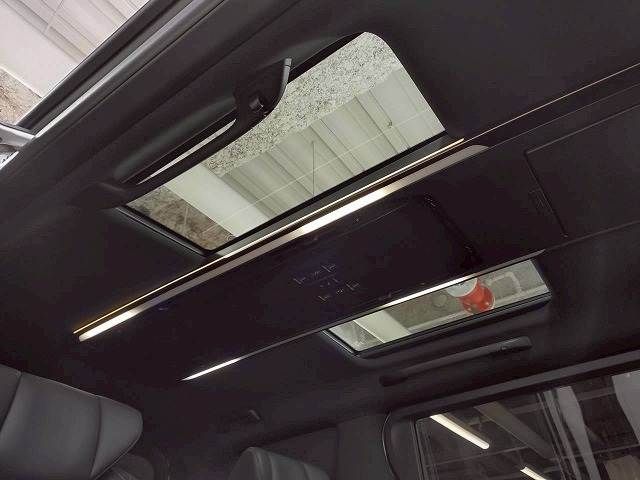 TOYOTA VELLFIRE  HYBRID 2023 Image 31