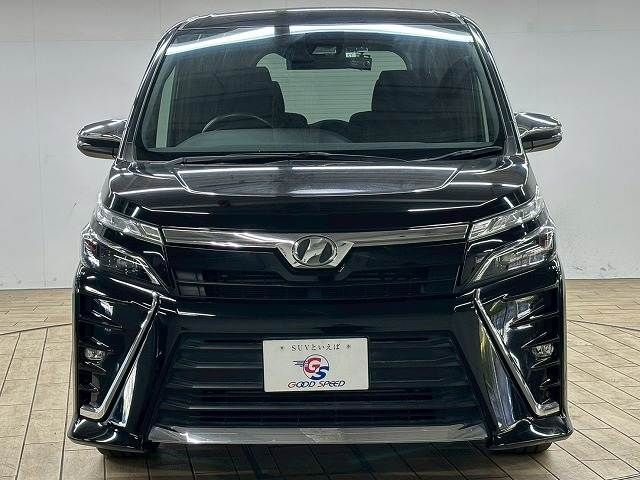 TOYOTA VOXY 2018 Image 31