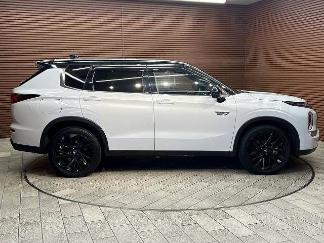 MITSUBISHI OUTLANDER PHEV 2023 Image 31