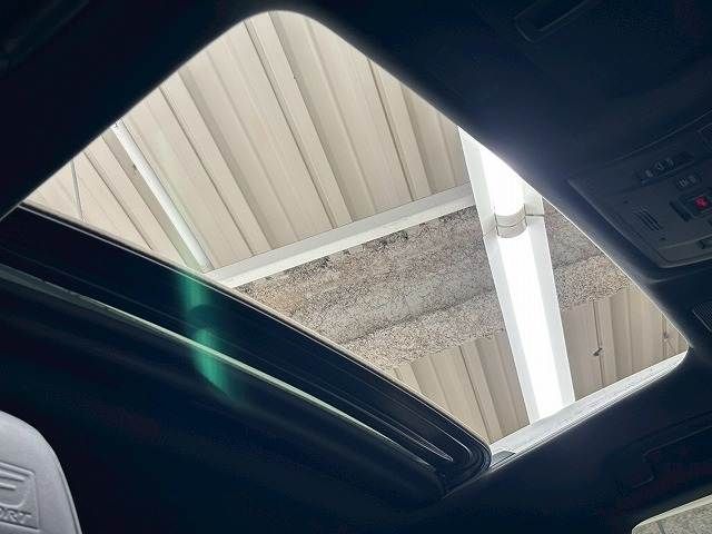 TOYOTA LEXUS ES300H 2020 Image 31