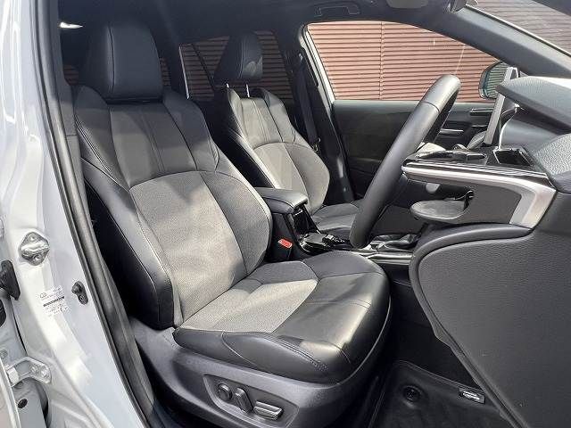 TOYOTA COROLLA CROSS HYBRID 2024 Image 31