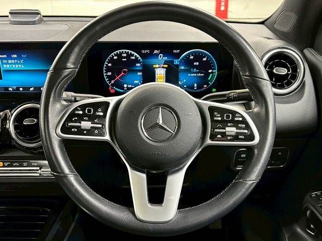 MERCEDES BENZ GLB 2021 Image 31