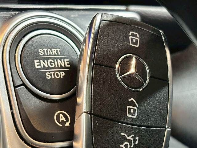 MERCEDES BENZ GLB 2021 Image 31