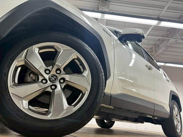 TOYOTA RAV4 HYBRID 4WD 2019 Image 31