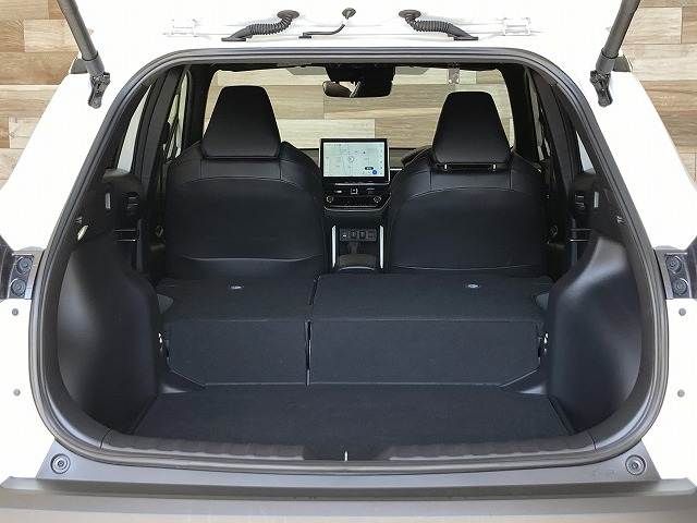 TOYOTA COROLLA CROSS HYBRID 2023 Image 31