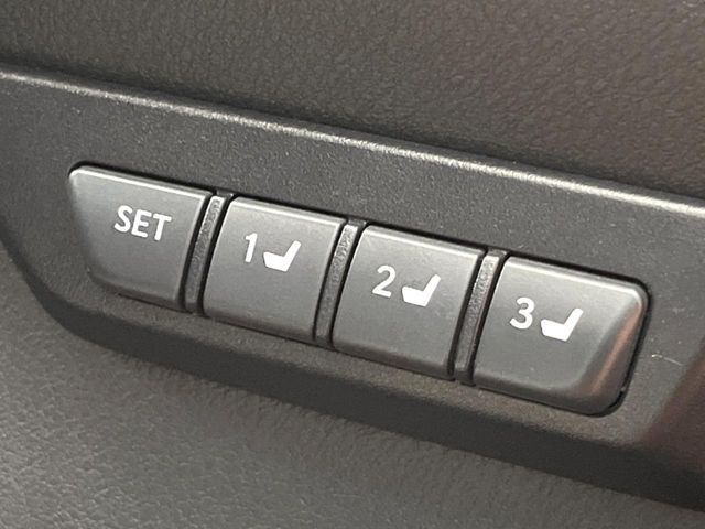 TOYOTA LEXUS NX200T 2015 Image 31