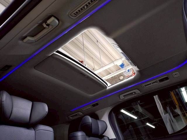 TOYOTA ALPHARD HYBRID 4WD 2021 Image 31