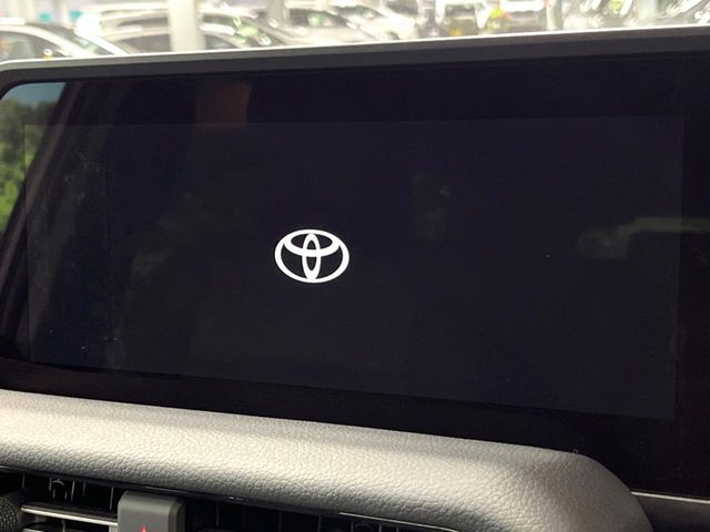 TOYOTA LANDCRUISER 250 2025 Image 31