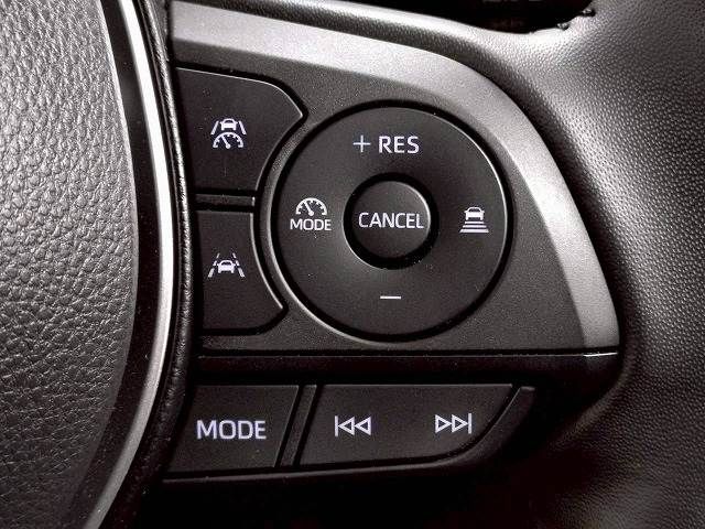 TOYOTA COROLLA CROSS HYBRID 2024 Image 31