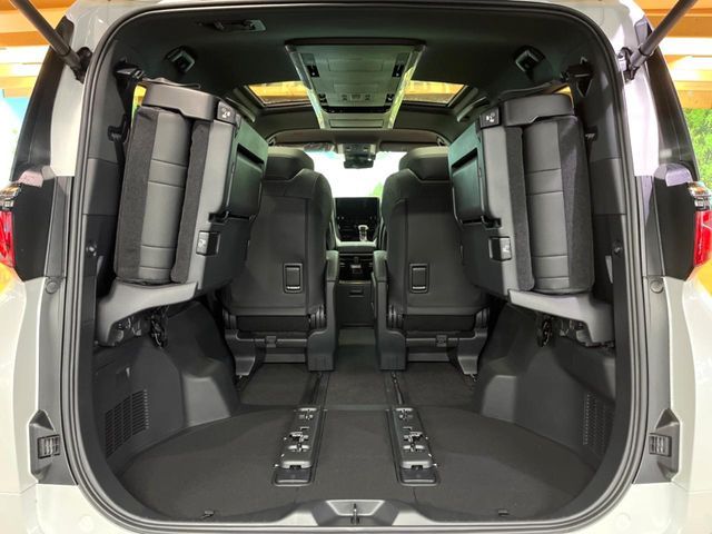 TOYOTA ALPHARD 2025 Image 31
