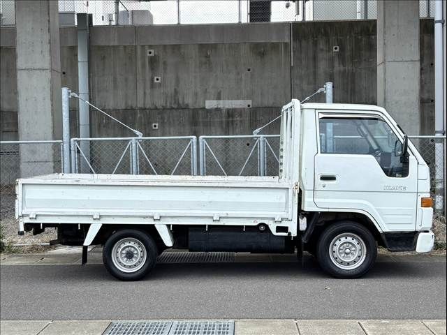 TOYOTA HIACE TR 2WD 1993 Image 31