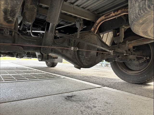 TOYOTA HIACE TR 2WD 1993 Image 31