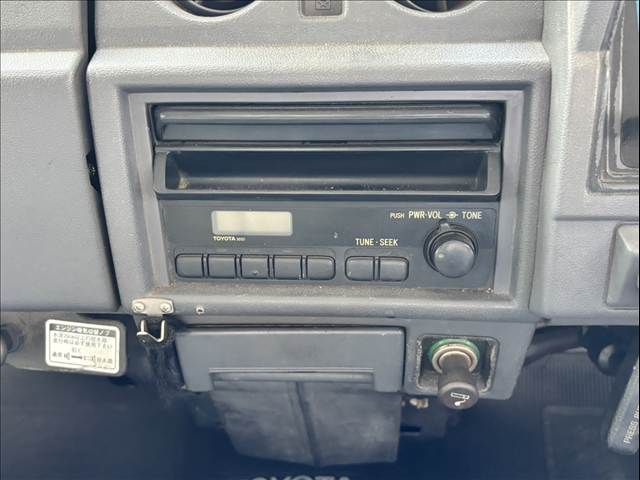 TOYOTA HIACE TR 2WD 1993 Image 31