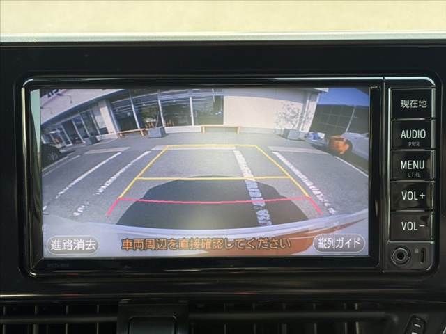 TOYOTA C-HR 2017 Image 31