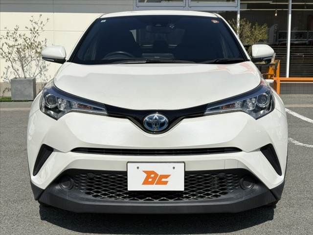 TOYOTA C-HR 2017 Image 31