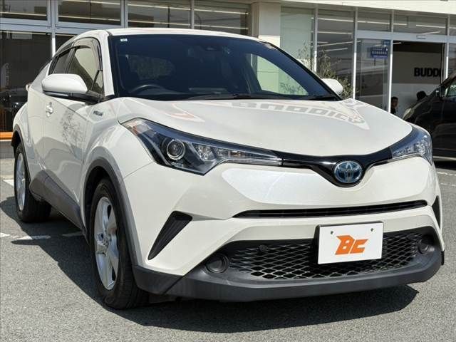 TOYOTA C-HR 2017 Image 31