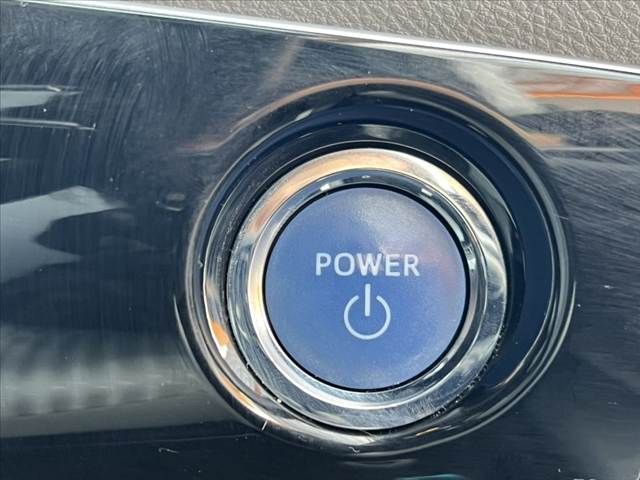 TOYOTA PRIUS 2016 Image 31