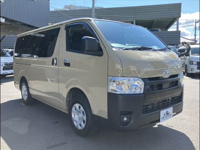 TOYOTA HIACE VAN 4WD 2024 Image 31