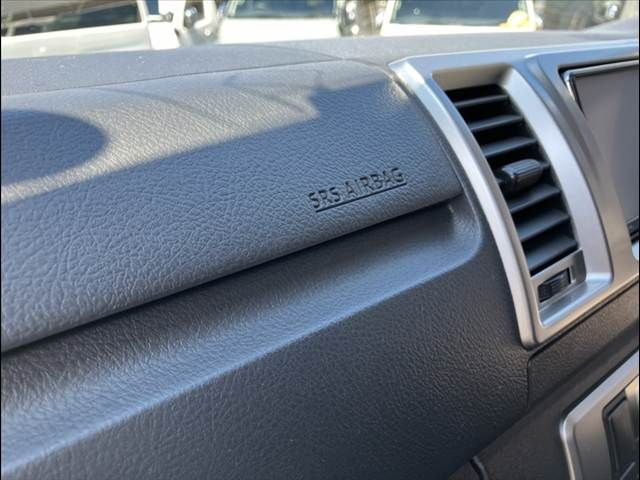 TOYOTA HIACE VAN 4WD 2024 Image 31