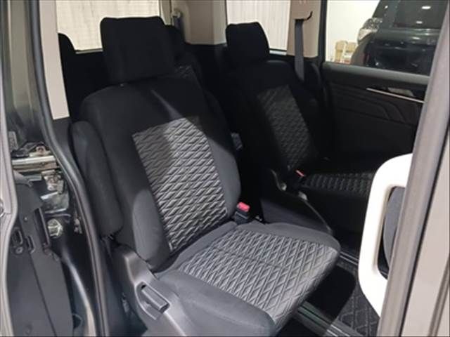 MITSUBISHI DELICA D:5 4WD 2019 Image 31