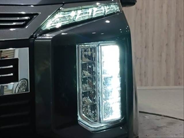 MITSUBISHI DELICA D:5 4WD 2019 Image 31