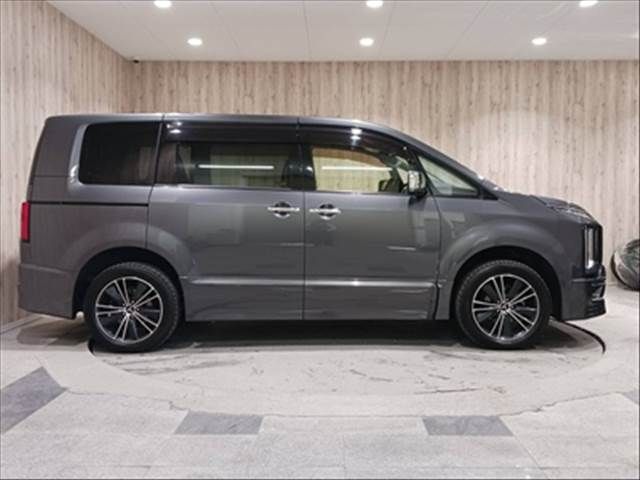 MITSUBISHI DELICA D:5 4WD 2019 Image 31