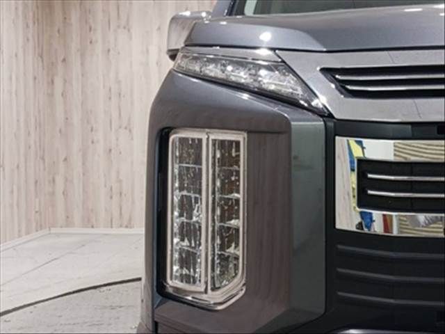 MITSUBISHI DELICA D:5 4WD 2019 Image 31