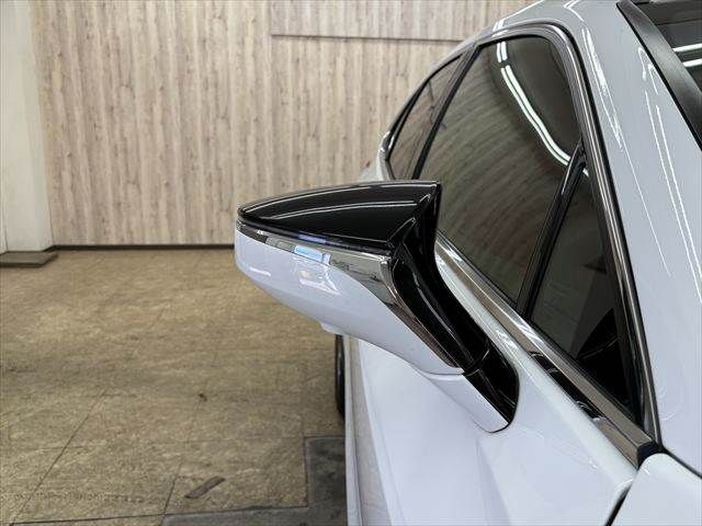 TOYOTA LEXUS UX250H 2021 Image 31