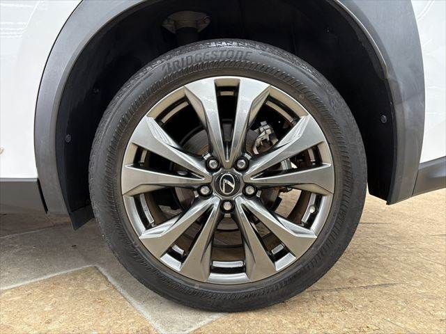 TOYOTA LEXUS UX250H 2021 Image 31