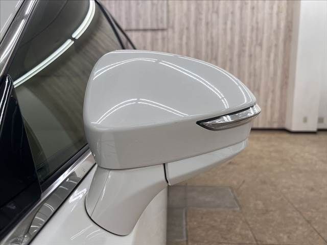 TOYOTA CROWN SEDAN HYBRID 2013 Image 31